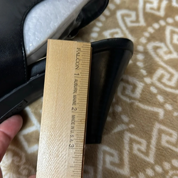 ALFANI Womens Black Padded Step Flex Peep Toe Stacked Heel Buckle Bootie 9.5 - Picture 10 of 10